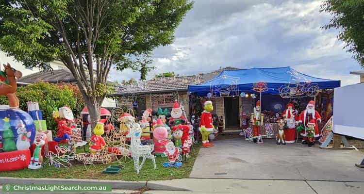 Christmas Light display at 3 Cleggett Street, Forde
