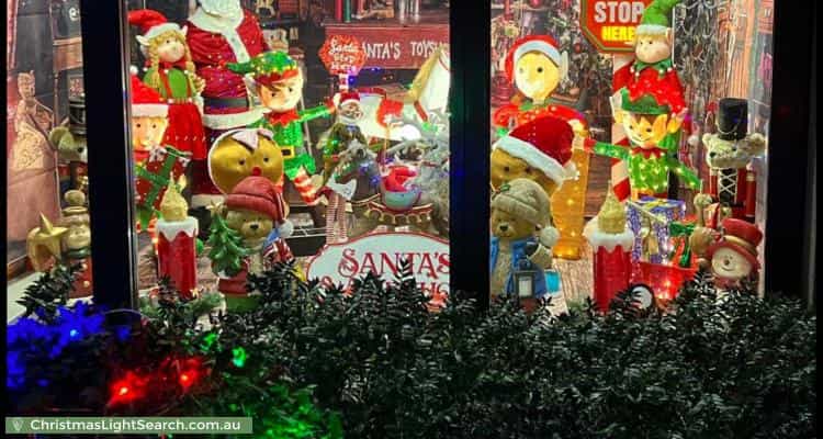 Christmas Light display at 352 Coburns Road, Kurunjang