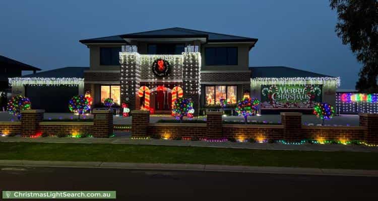 Christmas Light display at 352 Coburns Road, Kurunjang