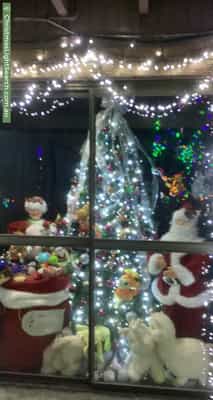 Christmas Light display at 16 Merchant Court, Springwood