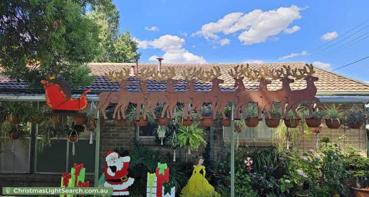 Christmas Light display at 29 Gluyas Street, Farrer