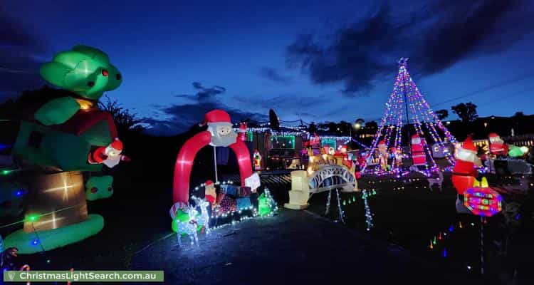 Christmas Light display at 1 Doulton Court, Glenorchy