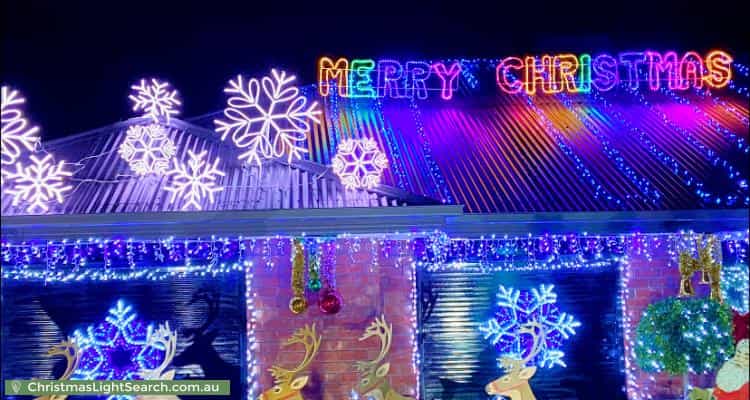 Christmas Light display at 80 Kensington Way, Burton