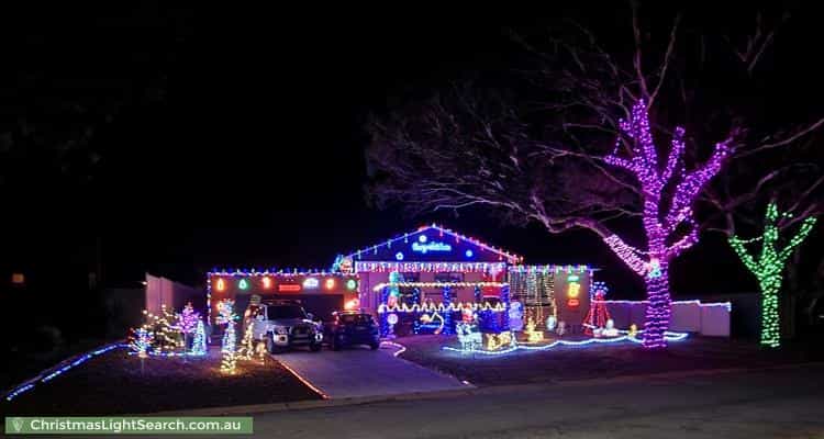 Christmas Light display at 14 Pockley Close, MacGregor