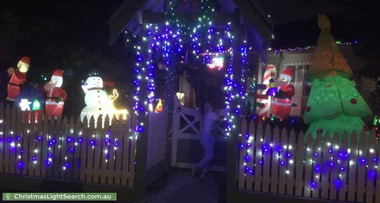 Christmas Light display at 21 Hoffmans Road, Essendon West