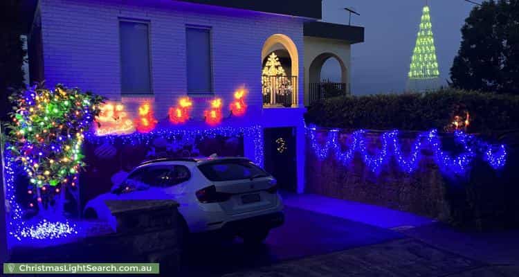 Christmas Light display at 24 Peacock Street, Seaforth