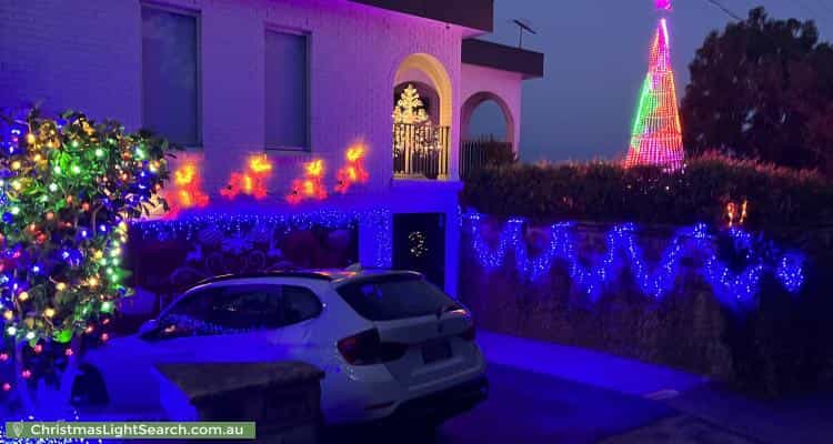Christmas Light display at 24 Peacock Street, Seaforth