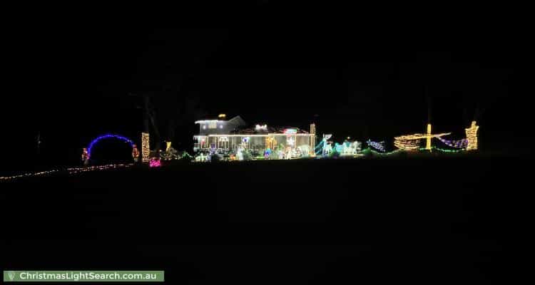Christmas Light display at 90 Chestnut Avenue, Armidale