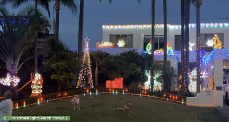 Christmas Light display at 9 Noranda Place, Noranda