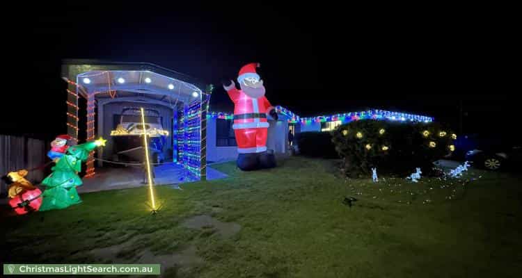 Christmas Light display at  Minstrel Court, Bushland Beach