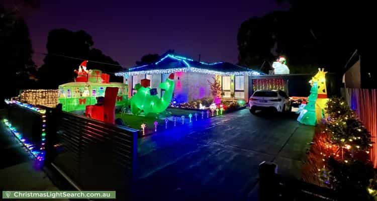 Christmas Light display at 10 Stafford Court, Bayswater North