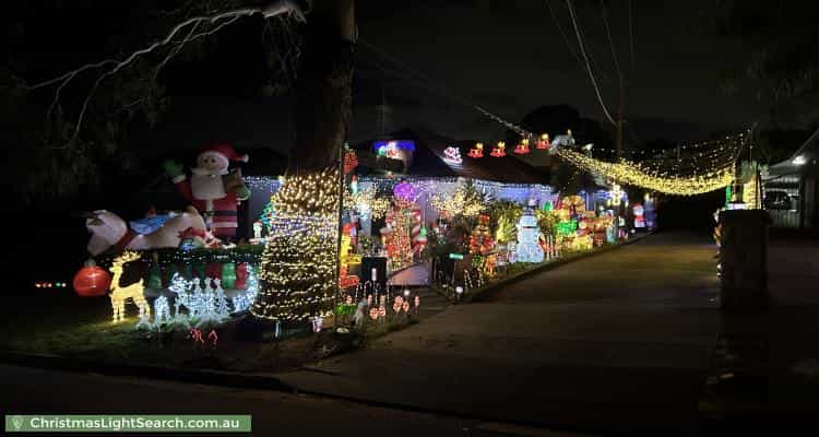 Christmas Light display at 99 Terry Street, Blakehurst