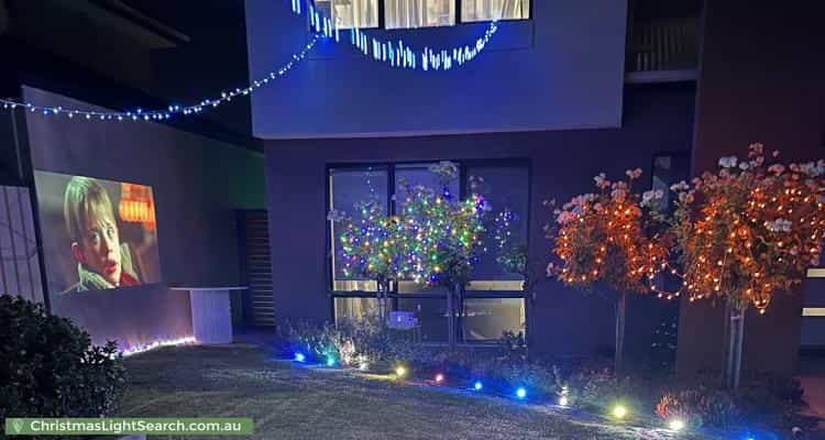 Christmas Light display at 13 Potenza Avenue, Stirling