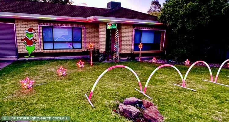 Christmas Light display at 28 Rothschild Street, Woodcroft