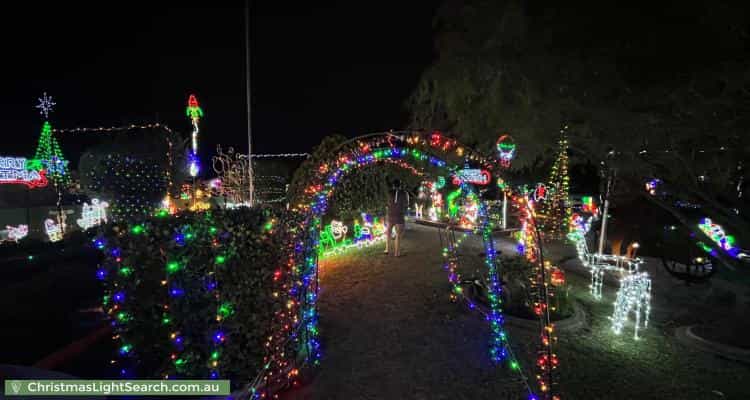 Christmas Light display at 108 Bank Street, Howlong