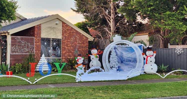 Christmas Light display at 69 Rangeview Drive, Skye