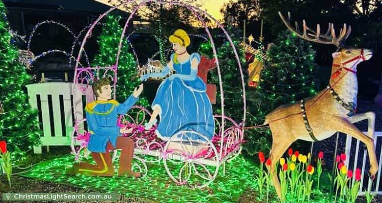 Christmas Light display at 1 Gordon Street, Chiltern