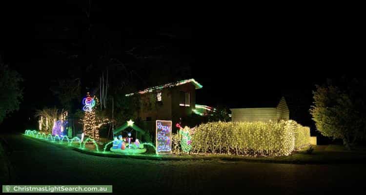 Christmas Light display at 6 Charles Eaton Court, Huntingfield