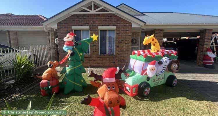 Christmas Light display at 22 Essex Street, Mansfield Park