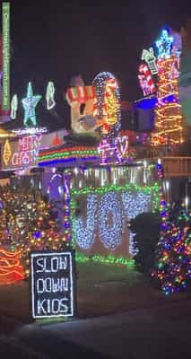 Christmas Light display at 42 Volante Crescent, Mermaid Waters
