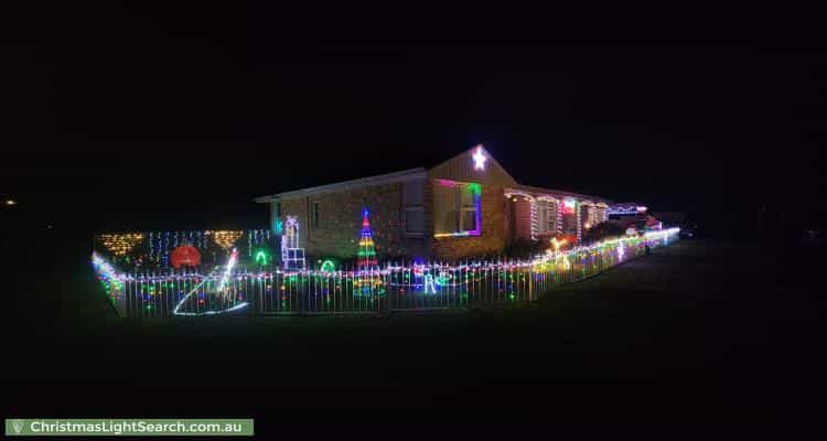 Christmas Light display at 1 Biralee Crescent, Beacon Hill