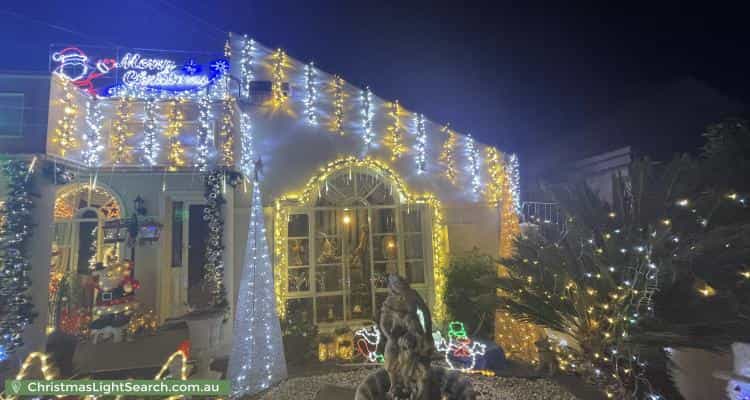 Christmas Light display at 13 Sharp Street, Northcote