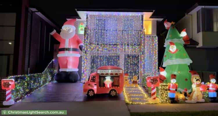 Christmas Light display at 18 Hazelton Street, Austral