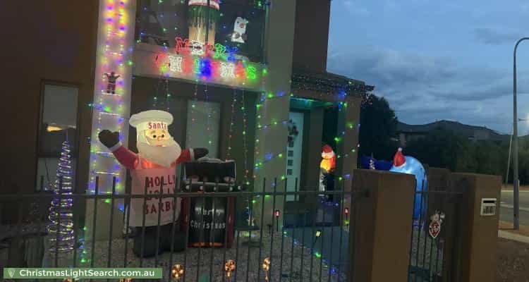 Christmas Light display at 80 Moonlight Avenue, Harrison