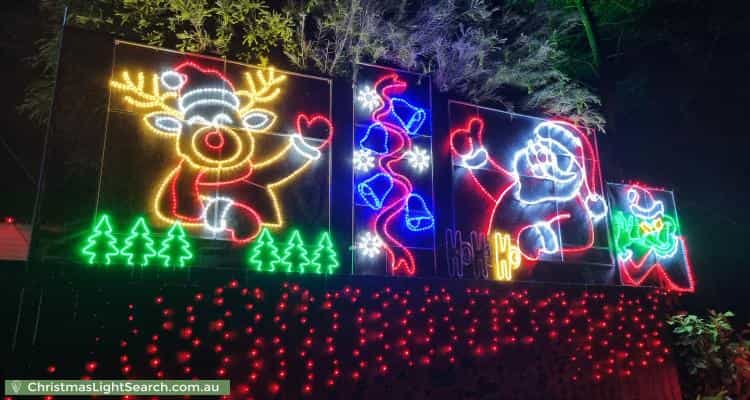 Christmas Light display at 27 Minimine Street, Stafford