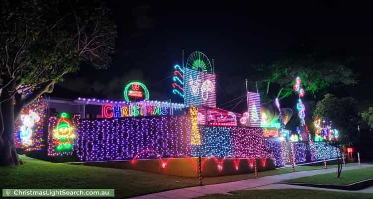 Christmas Light display at 27 Minimine Street, Stafford