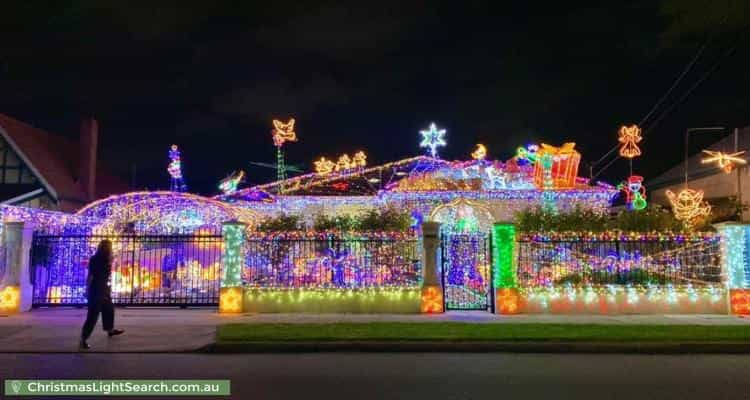 Christmas Light display at 25 Bond Street, West Hindmarsh