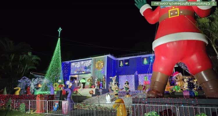 Christmas Light display at 19 Nemarra Street, Wynnum West