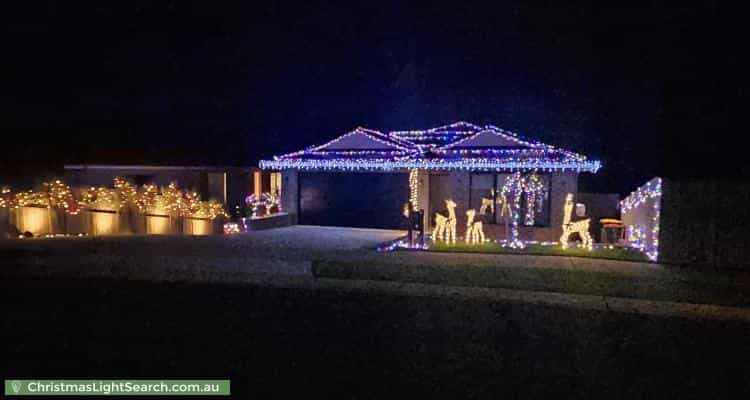 Christmas Light display at 4 Gat Sing Way, Dennington