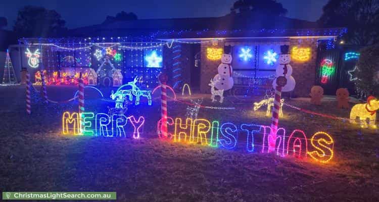 Christmas Light display at  Kensington Way, Burton