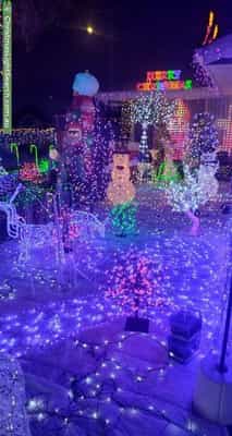 Christmas Light display at 33 Mannington Road, Acacia Ridge