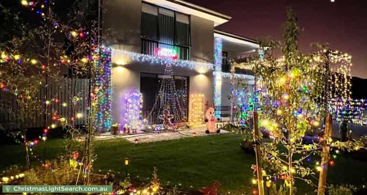 Christmas Light display at 69 Castella Drive, Caversham