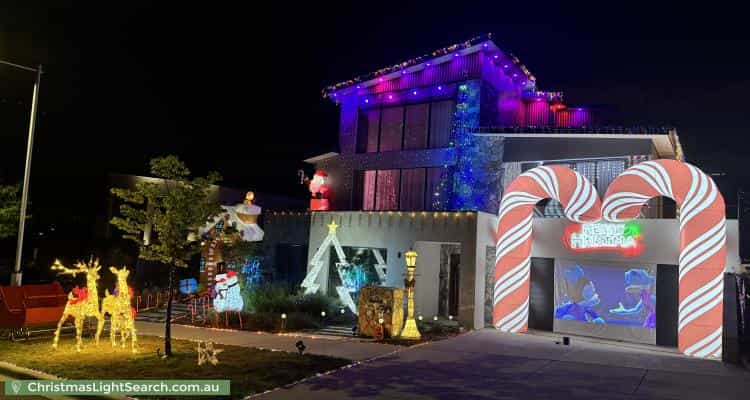 Christmas Light display at 70 Thwaites Crescent, Wright