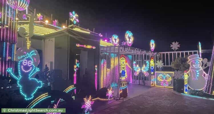 Christmas Light display at 31A Wem Mews, High Wycombe