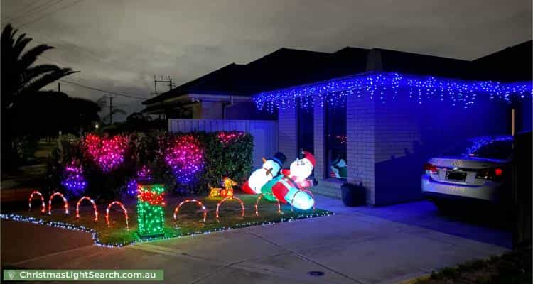 Christmas Light display at 20 Sando Street, Findon