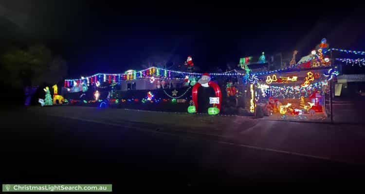 Christmas Light display at 20-22 Rennel Close, Mount Sheridan