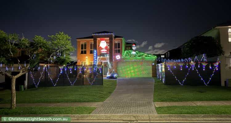 Christmas Light display at 41 Cribb Road, Carindale