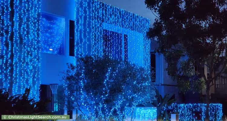 Christmas Light display at 42 Ashmore Street, Everton Park