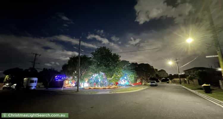 Christmas Light display at 6 Neasham Drive, Dandenong North