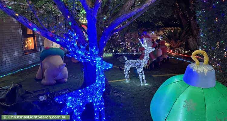 Christmas Light display at 6 Neasham Drive, Dandenong North
