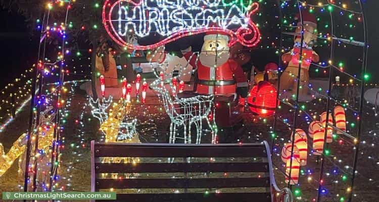 Christmas Light display at 9 Oakwood Avenue, Woodlands