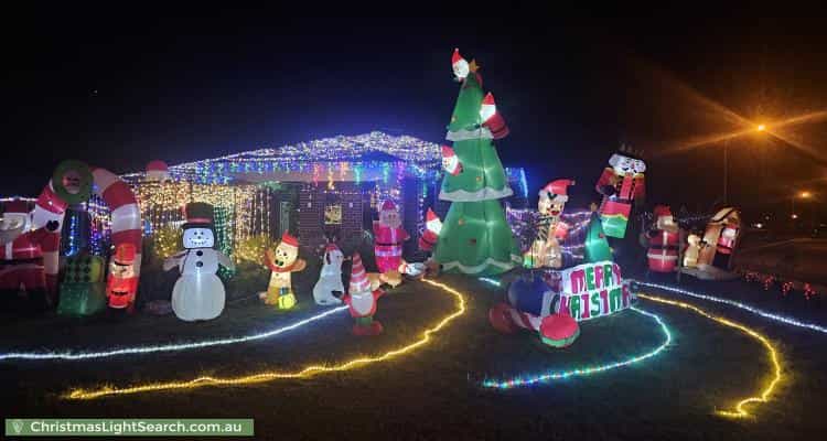 Christmas Light display at 19 Myrtleford Crescent, Cambooya