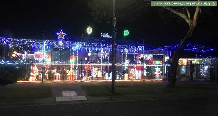 Christmas Light display at 94 Calais Circuit, Cranbourne West