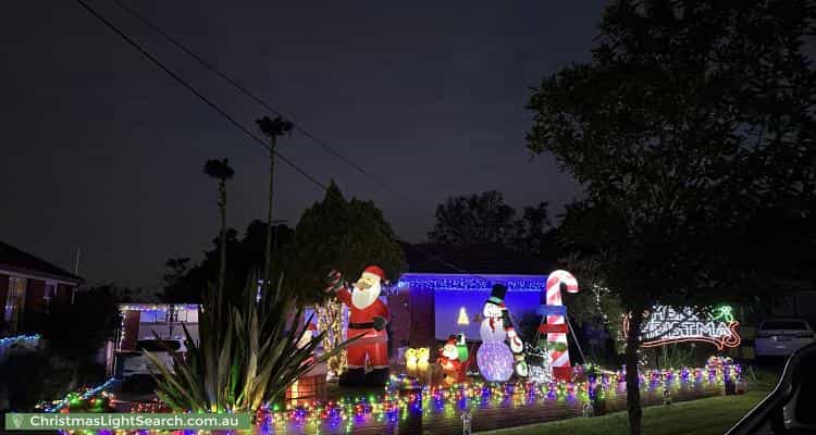 Christmas Light display at 11 Roslyn Avenue, Panania