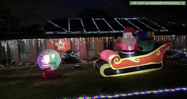 Christmas Light display at 19 Greythorne Court, Narre Warren
