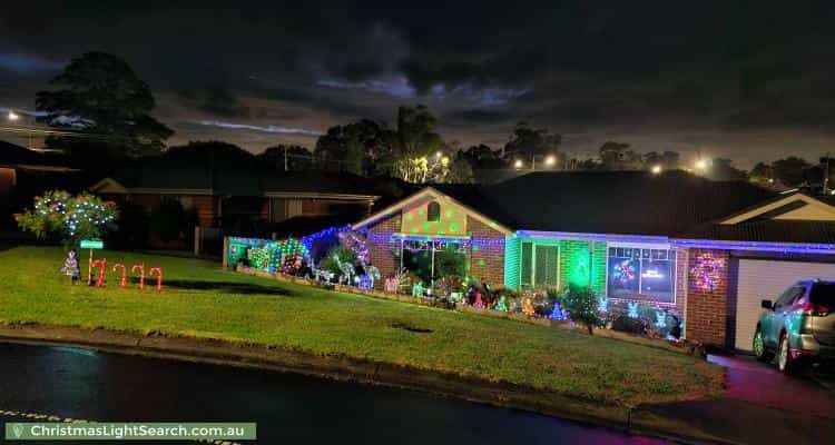 Christmas Light display at 71 Eileen Grove, Woori Yallock